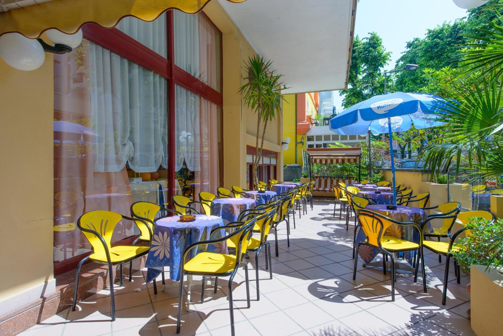 Hotel Colorado Rímini Exterior foto
