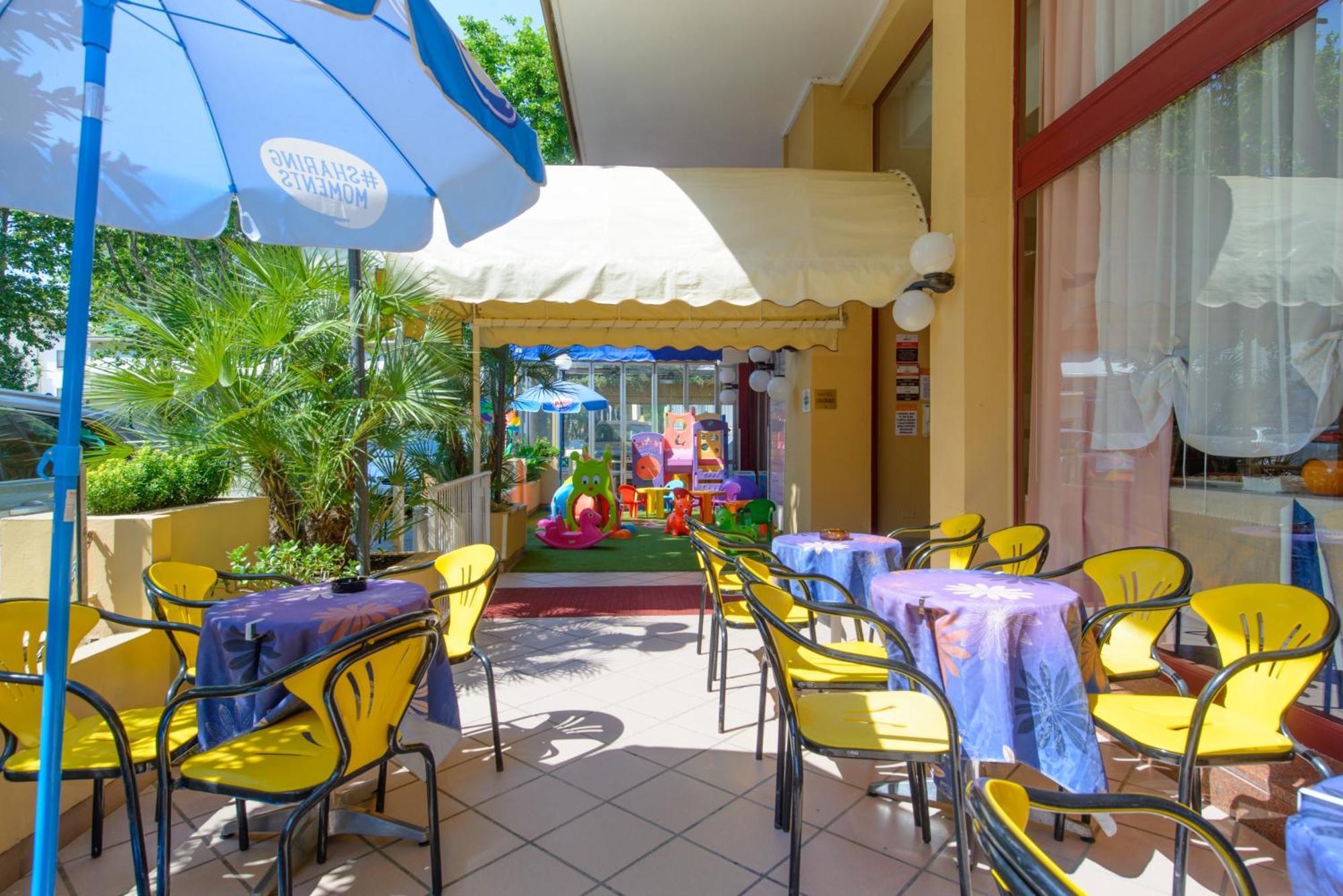 Hotel Colorado Rímini Exterior foto